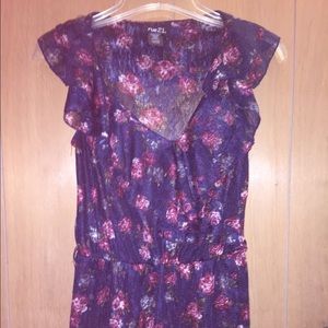 I am selling A nice lacy top from Rue21.