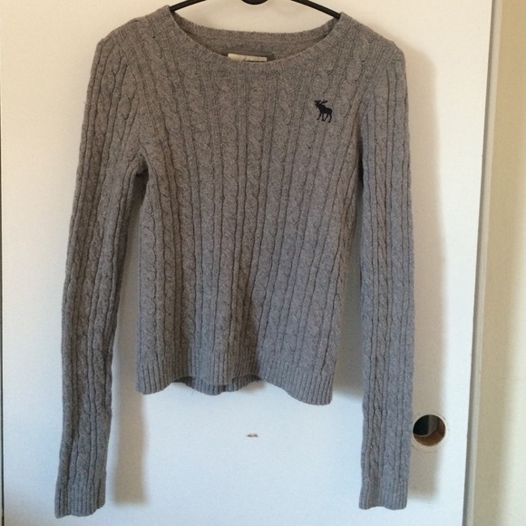Grey sweater
