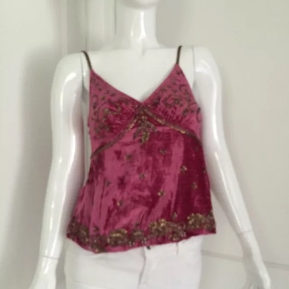 Tocca Tops - SOLD ☀️ TOCCA RASPBERRY PINK CRUSHED VELVET CAMI