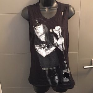 Axl distressed tank
