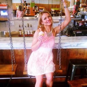 Meet your Posher, Jana