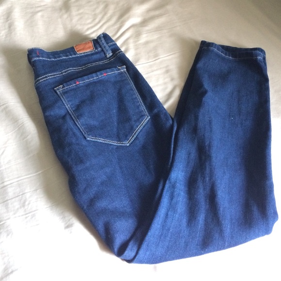 High waisted navy blue jeans