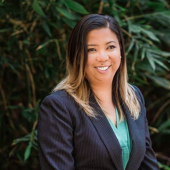 Meet your Posher, Rena