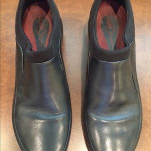 Merrell QForm Air Cushioned shoes, black size 8.5