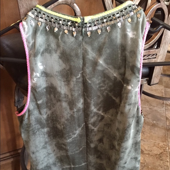 Adorable XS Chelsea and Violet sleeveless top - Picture 2 of 4