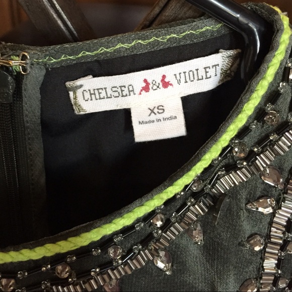 Adorable XS Chelsea and Violet sleeveless top - Picture 3 of 4