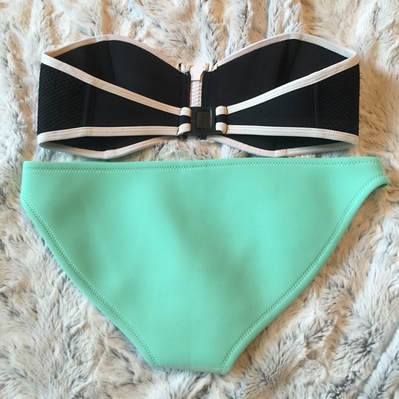 Triangl bathing suit - Picture 2 of 4