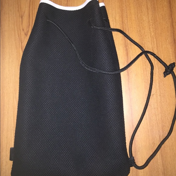 Triangl bathing suit - Picture 4 of 4