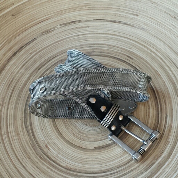 Two chiffon shawls. - Picture 3 of 4