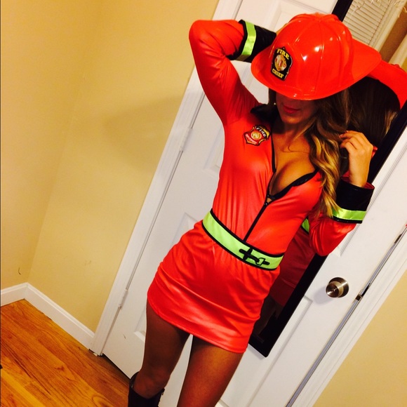 fireman women's Halloween costume