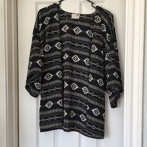 LA Hearts Tribal Print Kimono