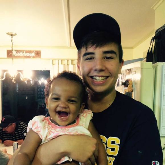 Meet your Posher, Robbie - Picture 1 of 1