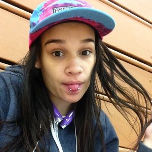 Meet your Posher, Chastity