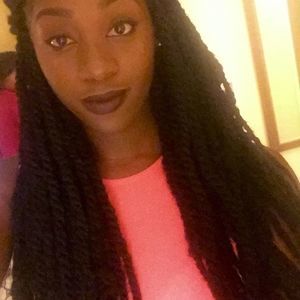 Meet your Posher, Erica