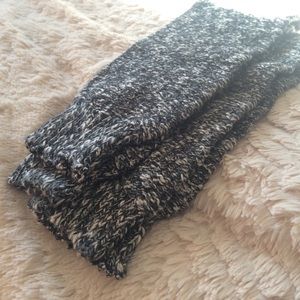 Knit leg warmers