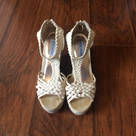 Steve Madden wedges