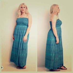 Strapless maxi dress