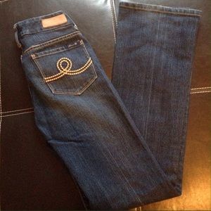 Very gently used Seven7 boot cut jeans size 27