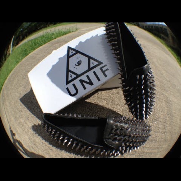 HELLRAISERS UNIF