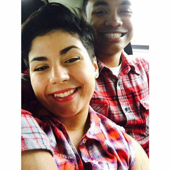 Meet your Posher, Yenely