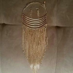 Fringe Statement Necklace- EXCELLENT CONDITION