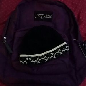 Backpack and coach hat