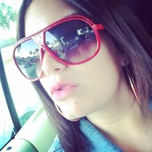 Meet your Posher, Esther