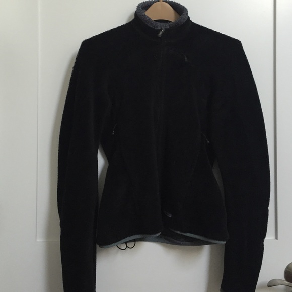Black XS Patagonia R3 Jacket