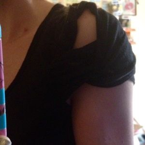 Xhilaration black sleeved top