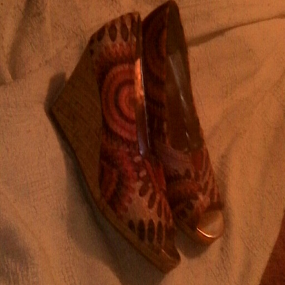 NWT Wedge Heel Sandals for This Fall sz. 6.5