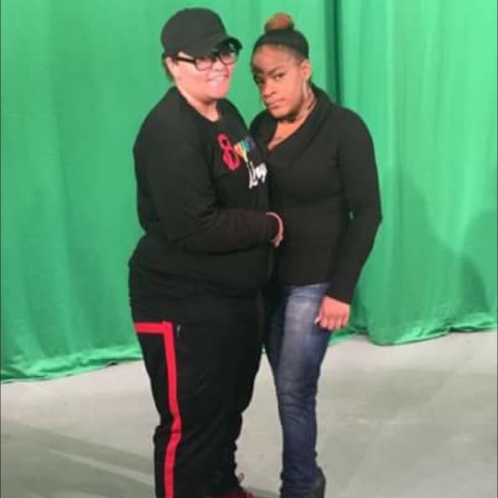 Meet your Posher, Kizzle