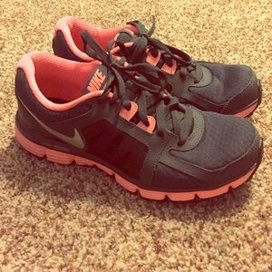 Coral Nike running shoes!