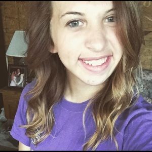 Meet your Posher, Danyelle