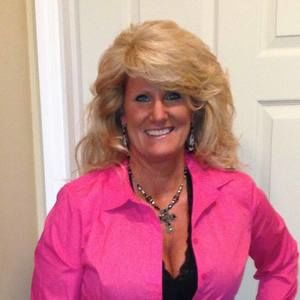 Meet your Posher, Pamela