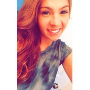 Meet your Posher, Olivia