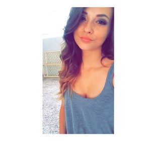 Meet your Posher, Kelly