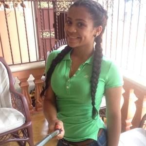 Meet your Posher, Roselyn