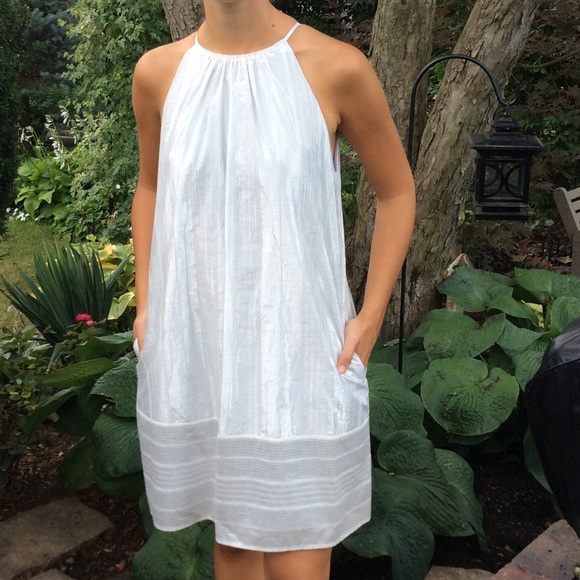 Maggy London Dresses & Skirts - 🎉SALE 🎉 Maggy London Silver Dress