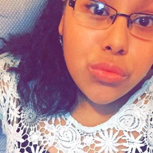 Meet your Posher, Lisette