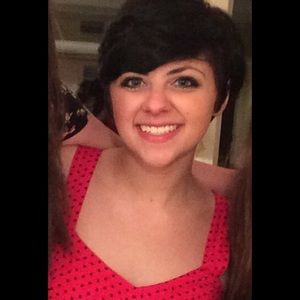 Meet your Posher, Clare