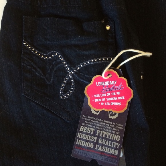 WallFlower Maternity Jeans