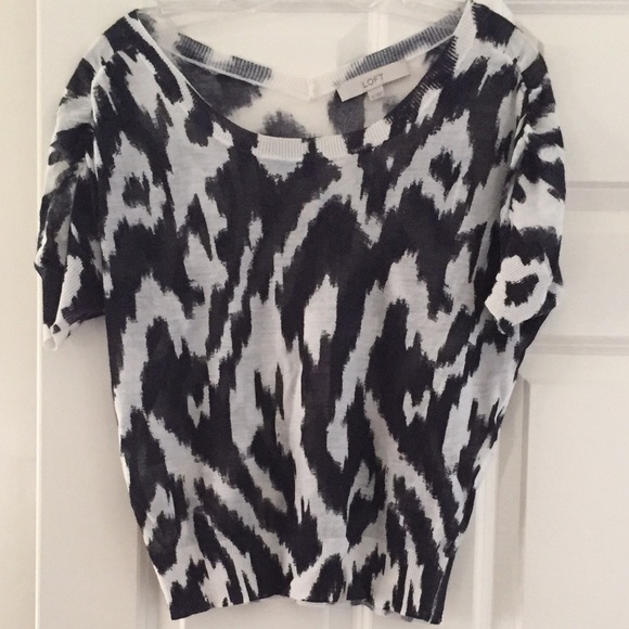 FINAL PRICE - LOFT okay print light sweater top