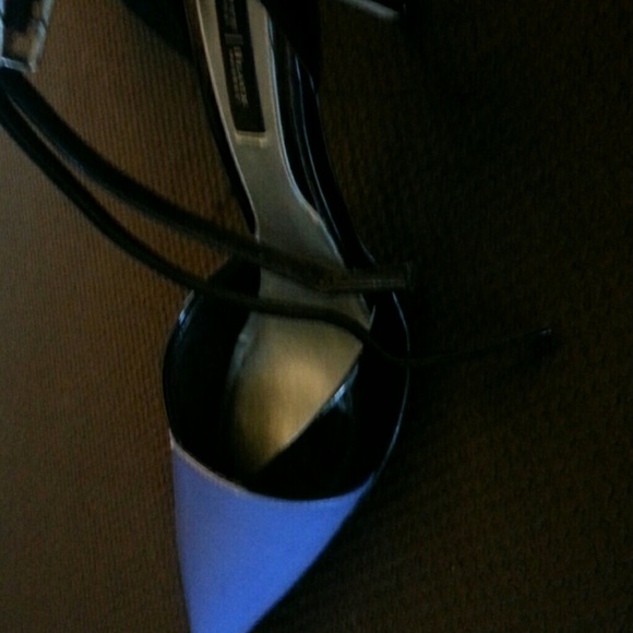 Beautiful Ankle Straps - Picture 3 of 3