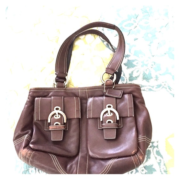 Coach Handbags - Coach Preowned brown all leather purse