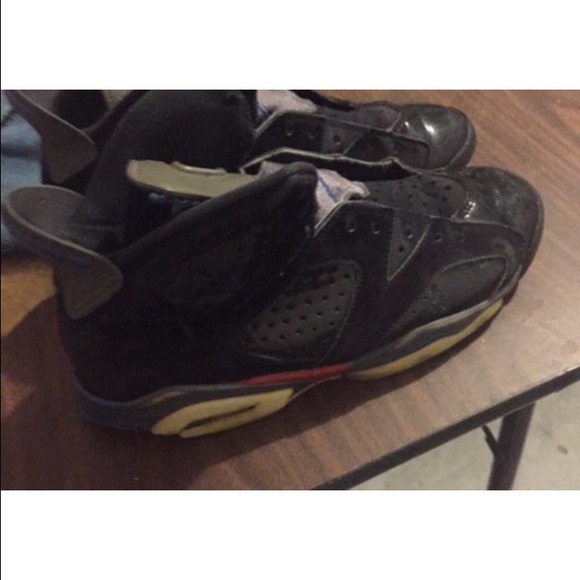 Jordans 6's