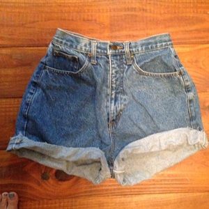 high waisted blue jean shorts!