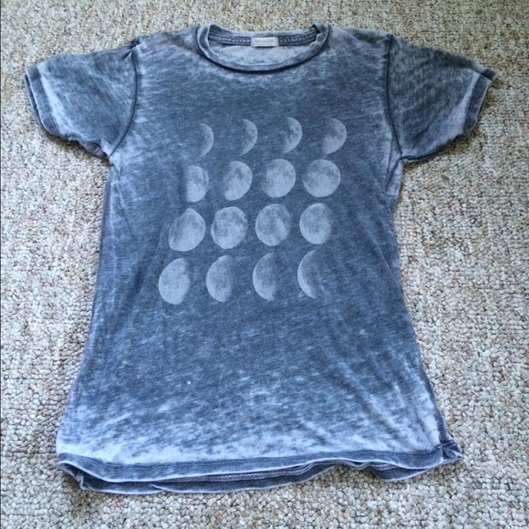 Moon phase top