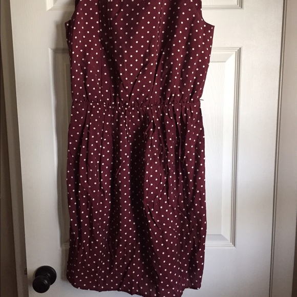 Van Heusen Maroon polka dot dress - Picture 2 of 3