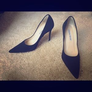 Charles David Black Suede Pointed Pumps 7