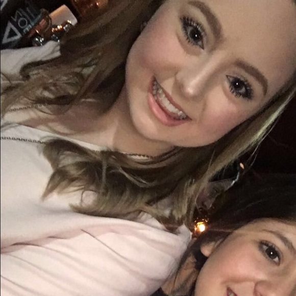 Meet your seller! - Picture 3 of 4